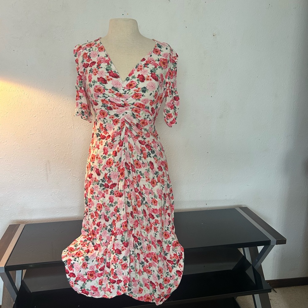 Old Navy Floral Red and White Midi Dress